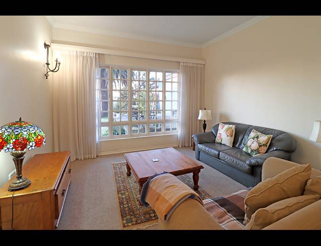 3 BEDROOM HOUSE FOR SALE IN KENSINGTON